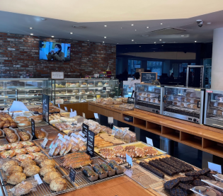 뚜쥬루 빵집 내부